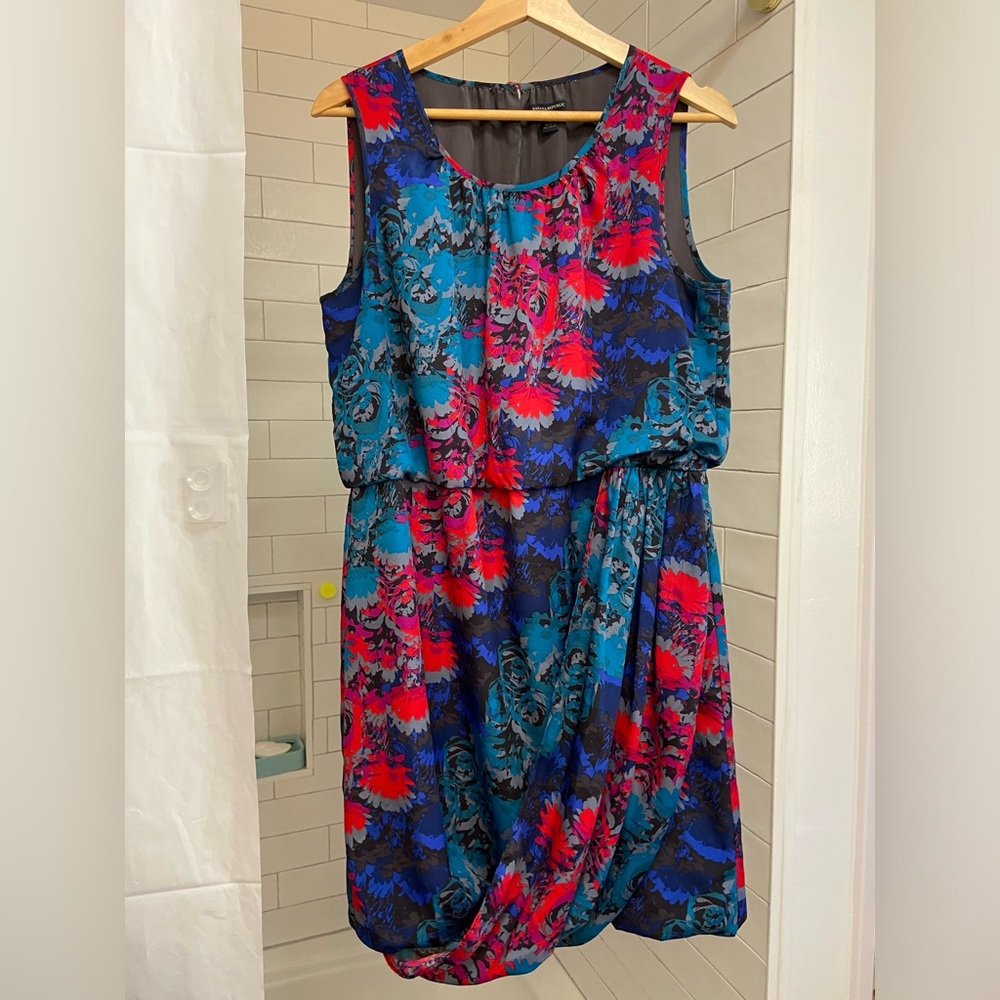 Bubble-hem colorful dress